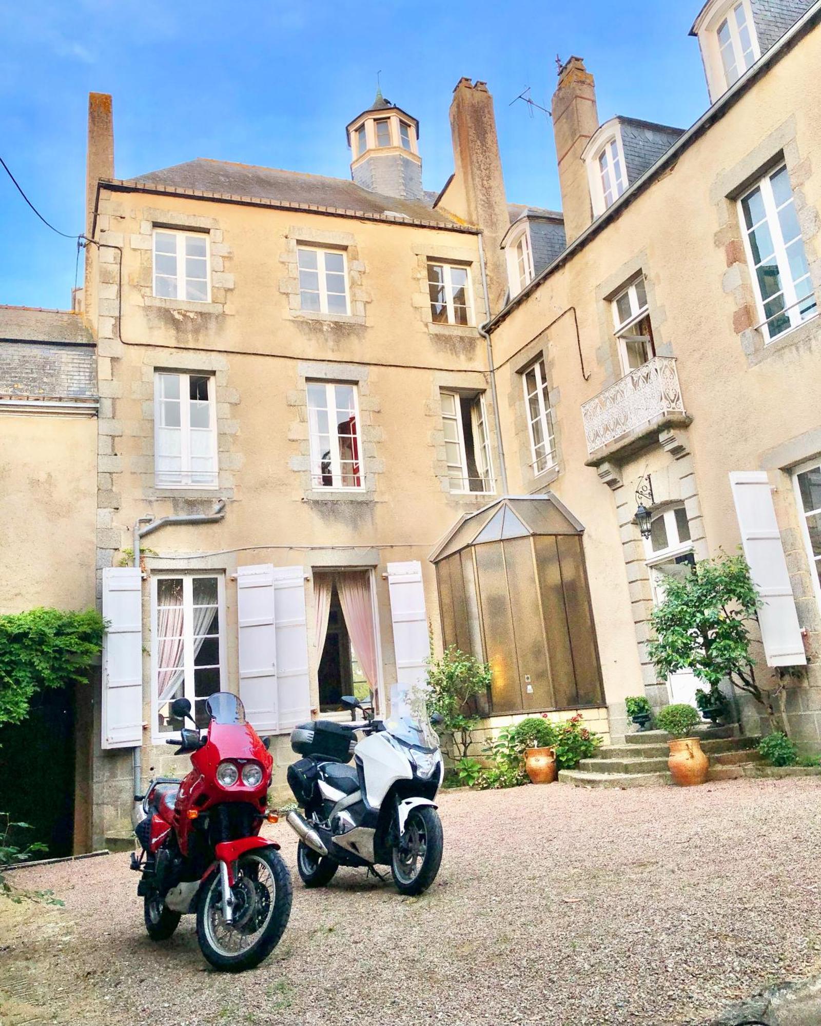 מאיין L'Hotel De Herce Chambre D'Hote מראה חיצוני תמונה